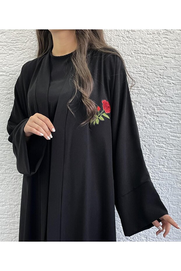 عباية روزرو السوداء