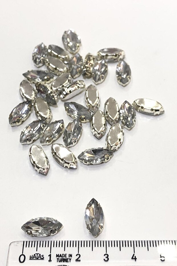 Transparent Shuttle Drop Strut Stone 10 Pieces