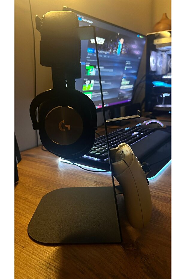 Headphone Stand - 4