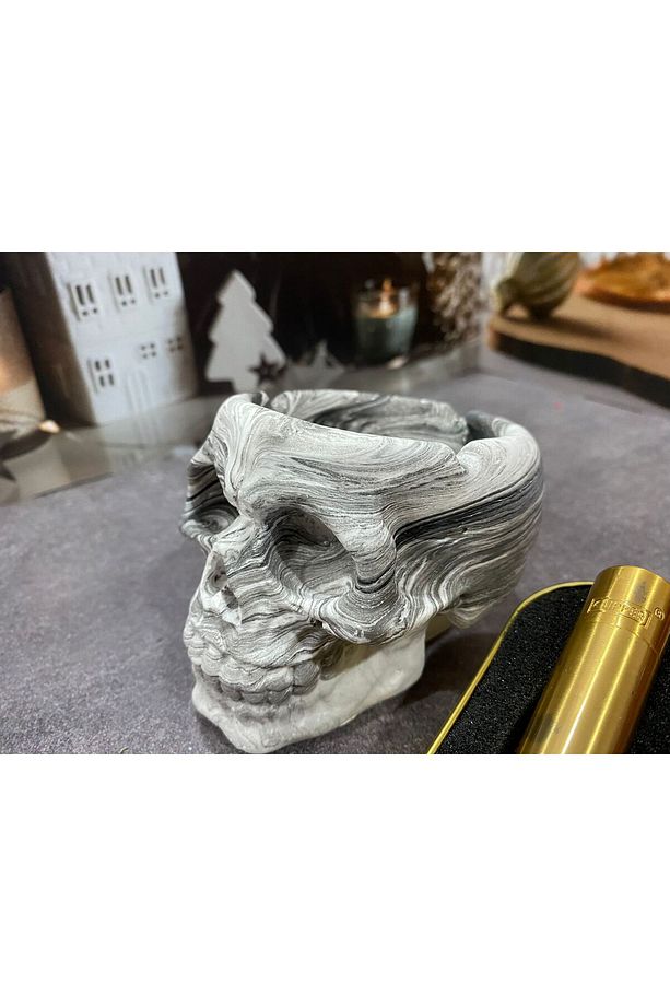 Metal Gri Çakmak ve Kuru Kafa Küllük Set - 4