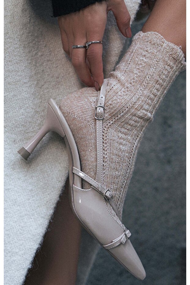 Wanda Nude lakkbőr öv részletes bokapántos női sarkú cipő - 1