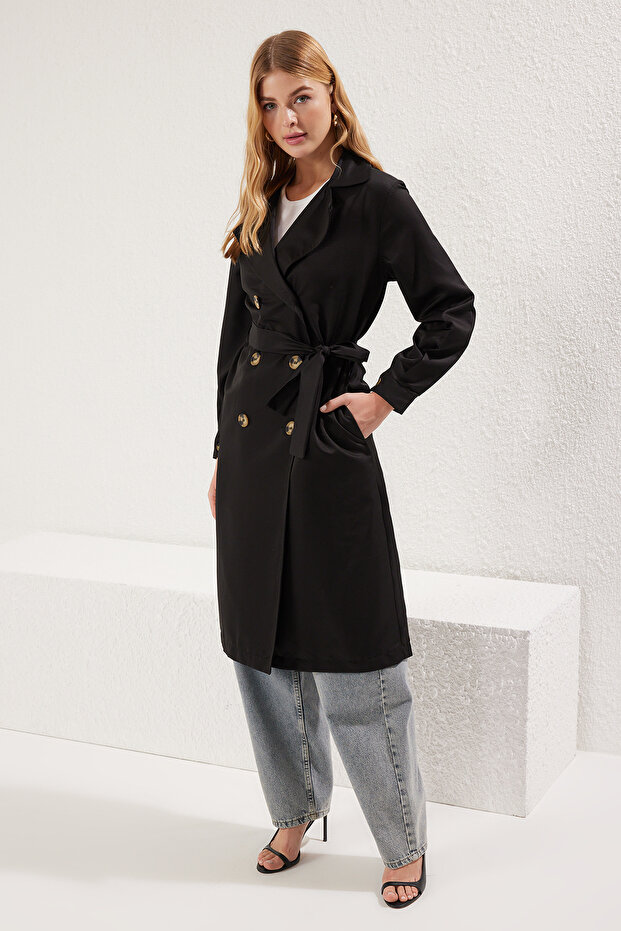 Fekete öves vízlepergető hosszú kabát TWOAW24TR00003 - 2
