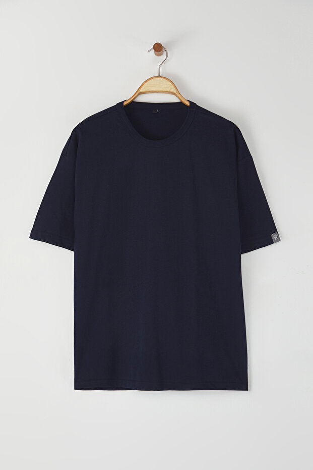 Lacivert Oversize/Geniş Kesim Yaka Detaylı Etiketli %100 Pamuklu Tok Kumaş T-shirt TMNSS25TS00057 - 3