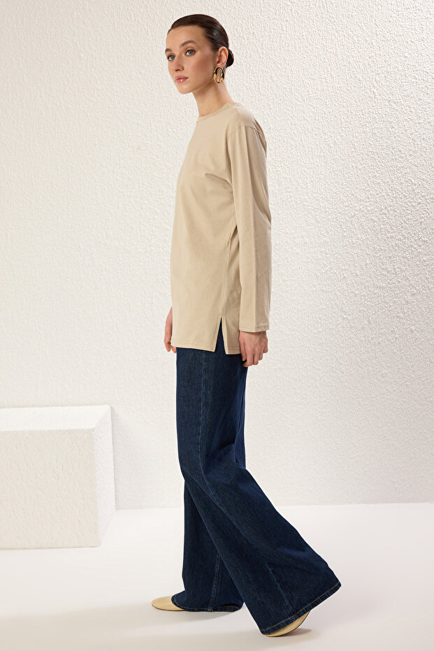Ten Bej Uzun Kollu Yırtmaç Detaylı Ekstra Geniş Oversize Örme T-Shirt TCTSS25RT00000 - 1