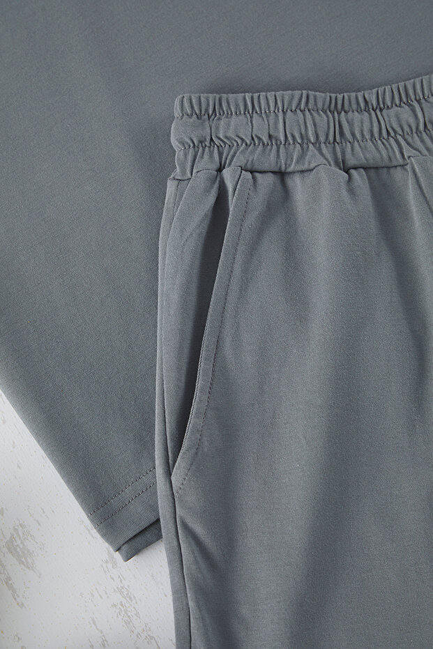 Koyu Gri Regular Fit Baskılı Örme Şortlu Pijama Takımı TMNSS25PT00032 - 4