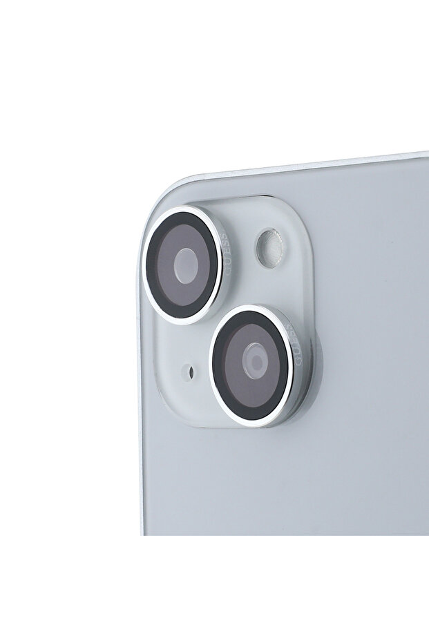 واقي عدسة الكاميرا المعدني المرخص لهاتف iPhone 15 Plus باللون الفضي
