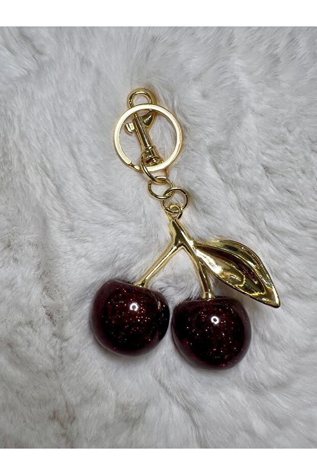 سلسلة مفاتيح لامعة من الكرز وسحر الحقيبة - 2