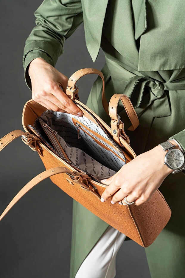 Oversized Shoulder Bag Rc4067
