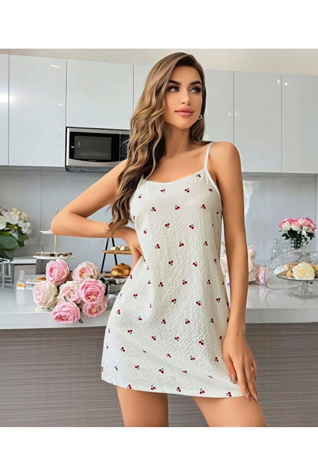 فستان نوم نسائي أنيق مزين بالكرز باللون الأبيض