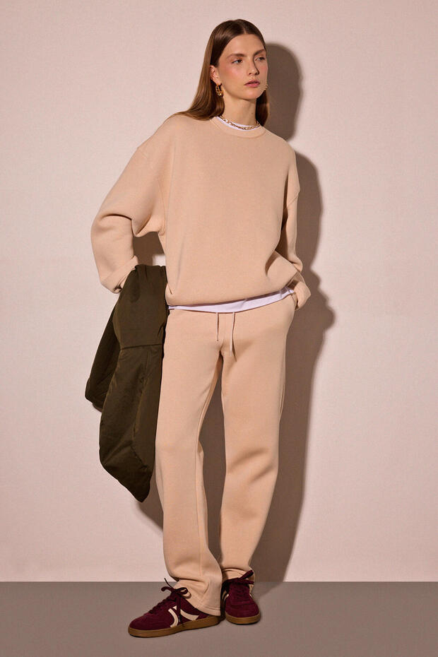 OVERSIZE SWEATSHIRT