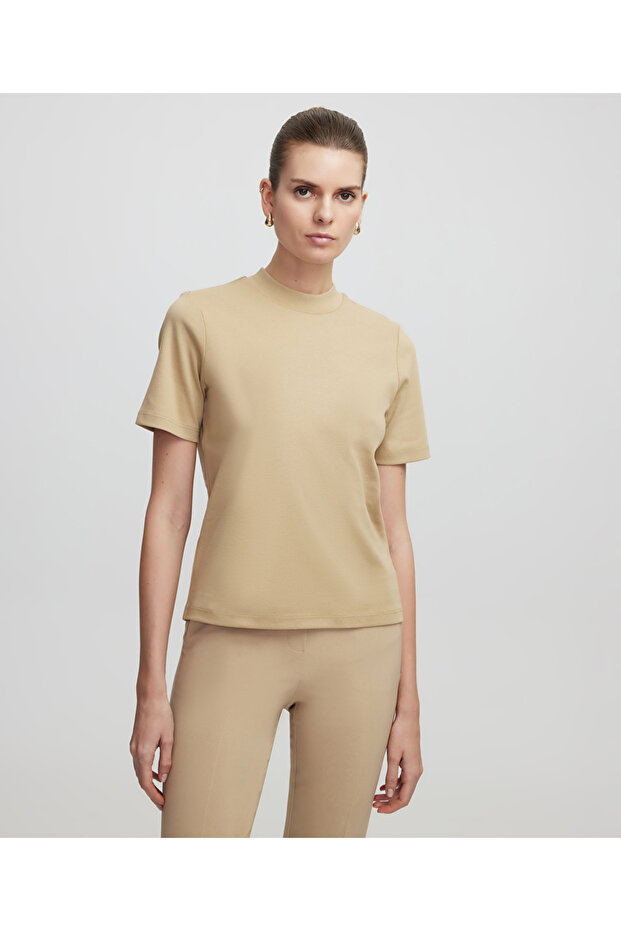 Dik yaka basic tişört - 1