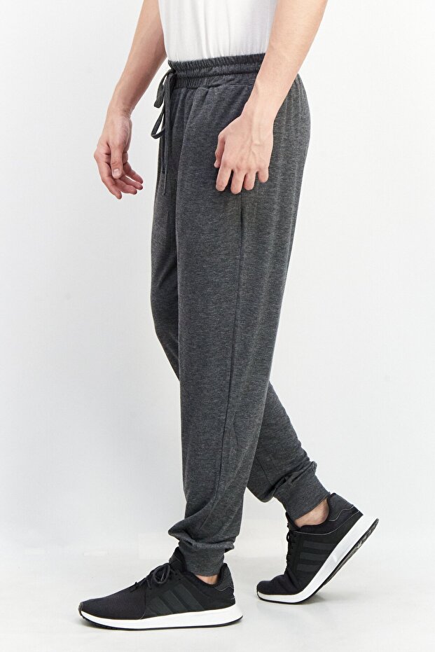 Men Regular Fit Solid Jogger Pants, Grey - 3
