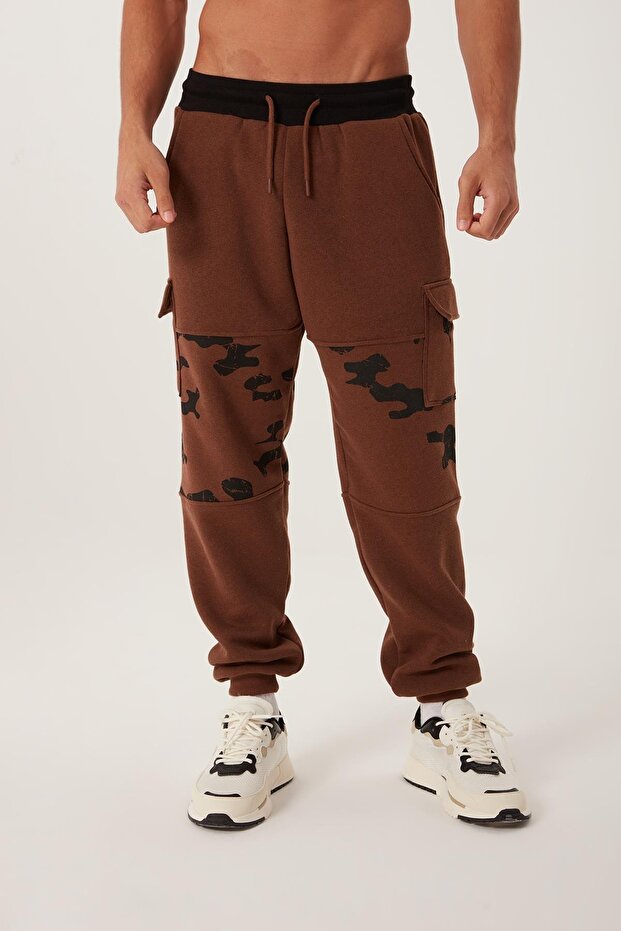 Men's Elastic Winter Camouflage Jogger Baggy Brown Sweatpants