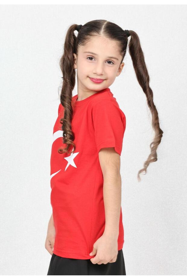 Red Bear Short Sleeve Show T-Shirt