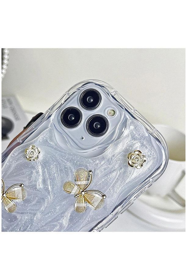 Apple iPhone 11 Pro Max Uyumlu Kılıf Kelebekli Floral Silikon Kılıf Gold - 2