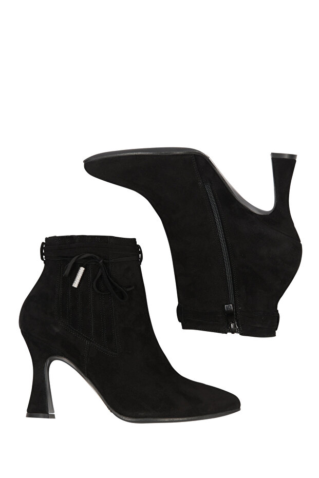 Stiefelette aus Veloursleder - 4