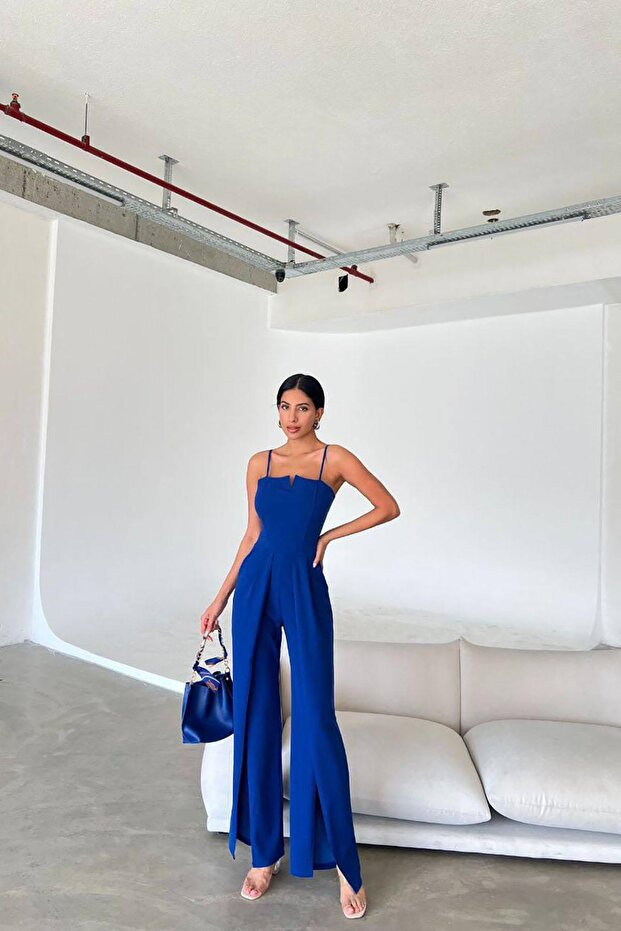 Saks Krep Kumaş Askılı Yaka Ve Yırtmaç Detaylı Tulum - 2