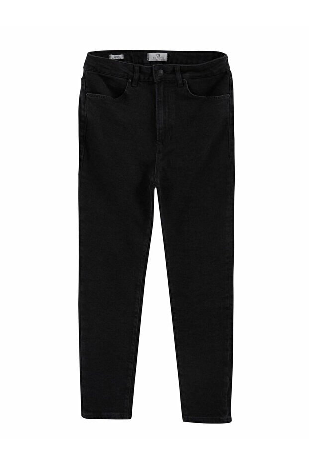 Retro Comfort Mom Jeans - High Waist Relaxed Fit