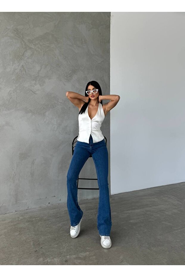 بنطلون جينز بأرجل إسبانية - 6