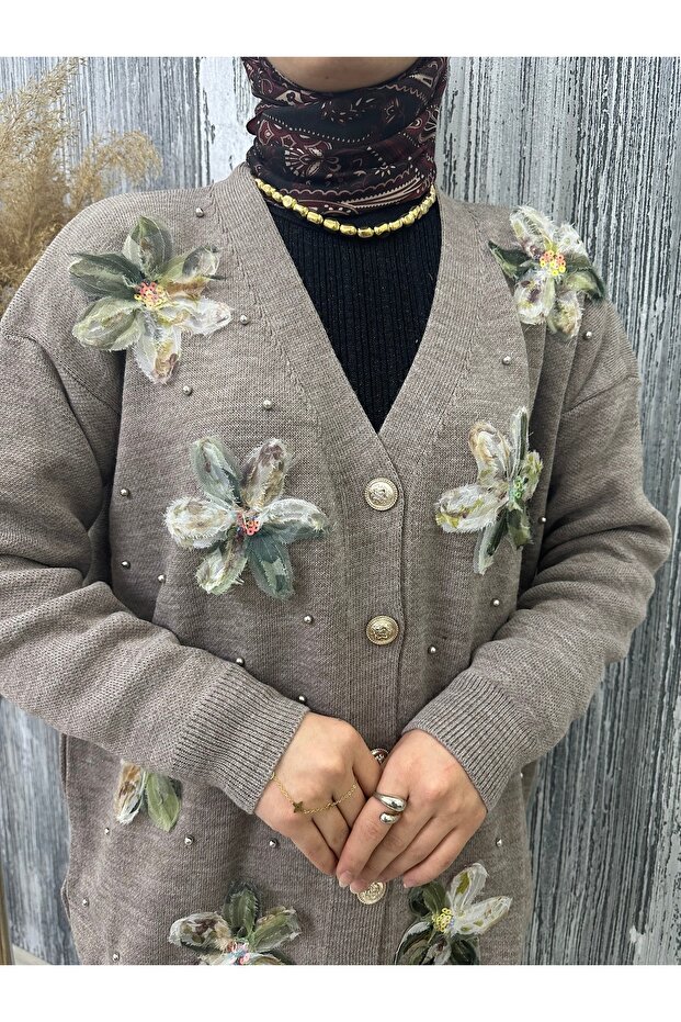 Çiçekli hırka - 4