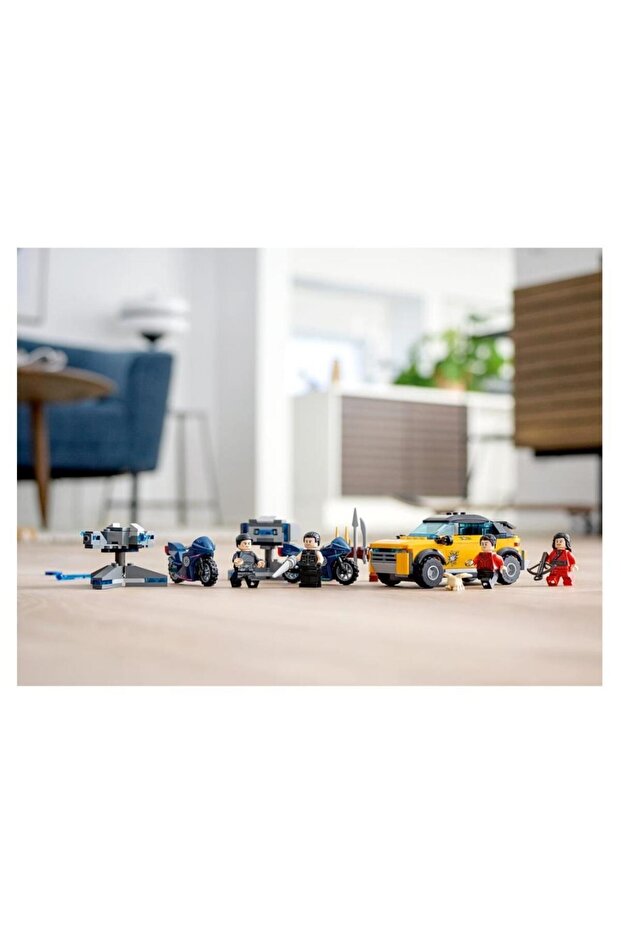 LEGO Escape From The Ten Rings 76176 - 3