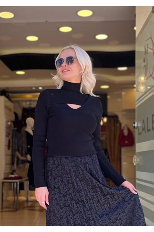 BALIKÇI YAKA DEKOLTELİ TRİKO - 1