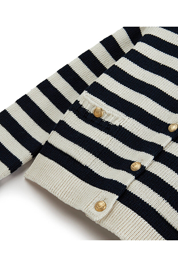 ÇİZGİLİ HIRKA - 4