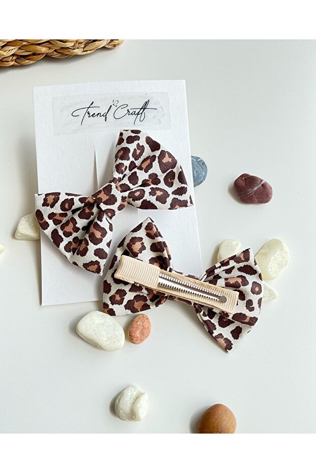 مشبك مشبك على شكل فيونكة منقوش بنقشة الفهد مكون من قطعتين - 3