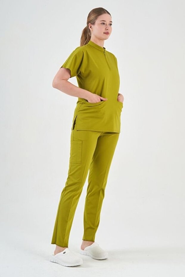 Lycra Oil Green Zipper Detailed