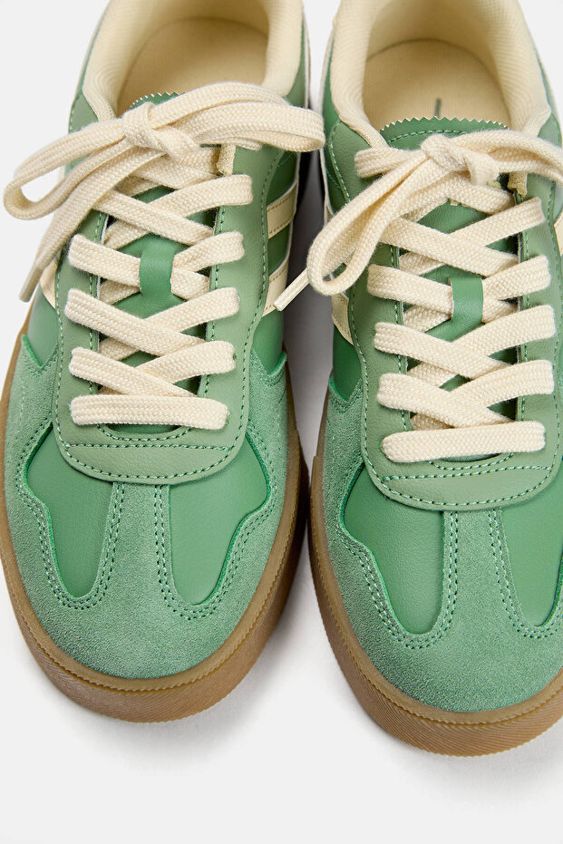 Kalın tasarımlı retro spor ayakkabı - 4