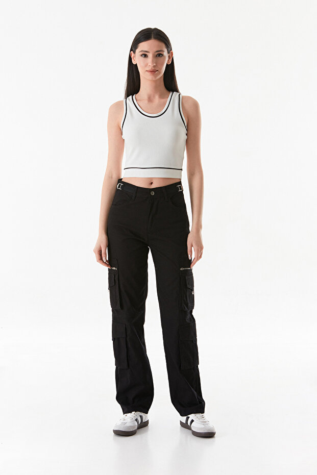 جسم مضلع برقبة على شكل حرف U - 4