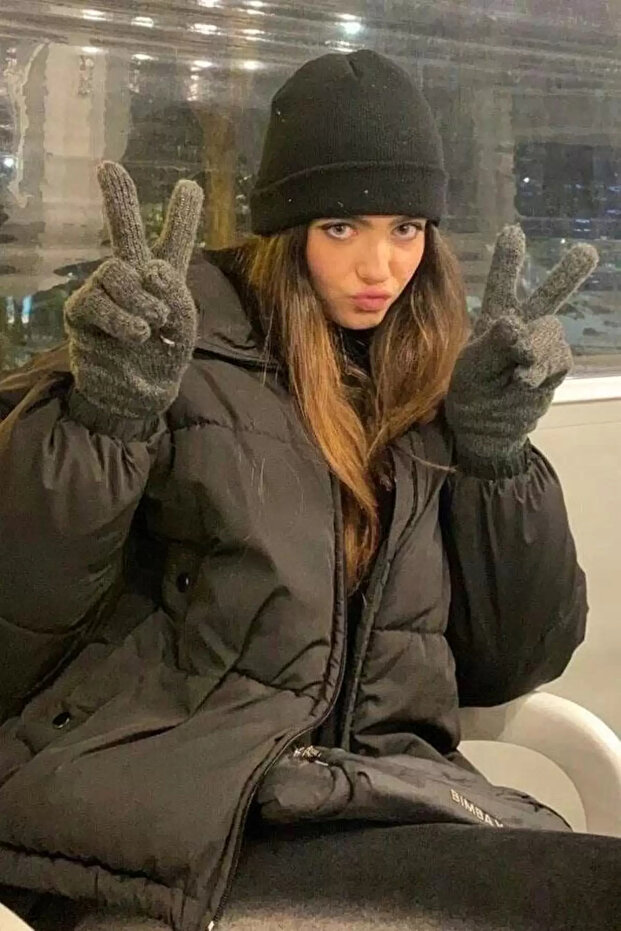 قبعة/قبعة سوداء اللون - 4