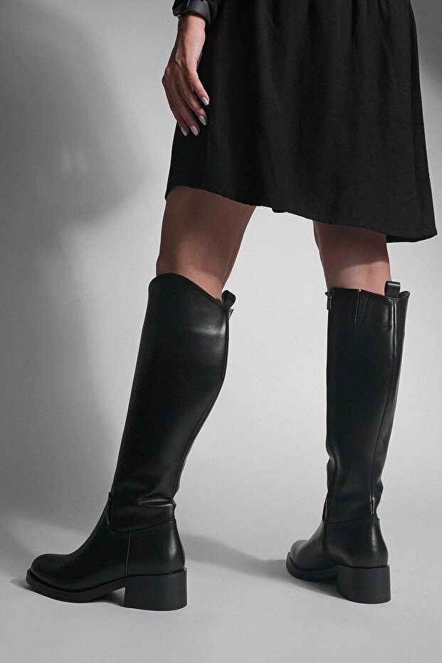 Női térdig magas cipzáras napi csizma Maypos fekete - 6