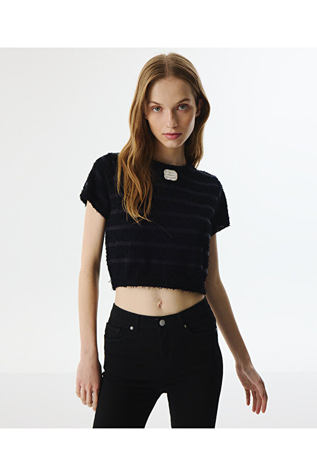 KONTRAST APLİKELİ TRİKO - 1