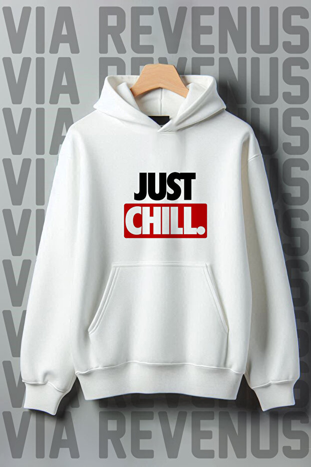 سويت شيرت بغطاء للرأس مطبوع عليه Just Chill