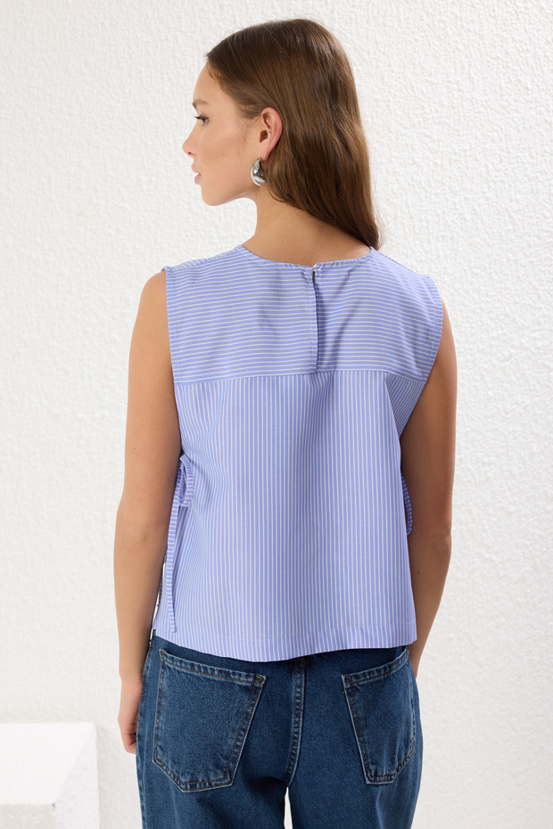 Mavi Yanları İp Detaylı Bisiklet Yaka Çizgili Crop Dokuma Bluz TWOSS25BZ00114 - 5