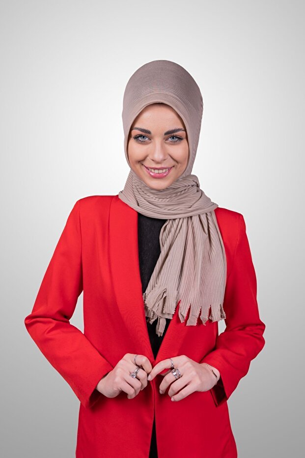 Practical Pleated Shawl Ready-To-Wear Organic Beige Color Sponge Model