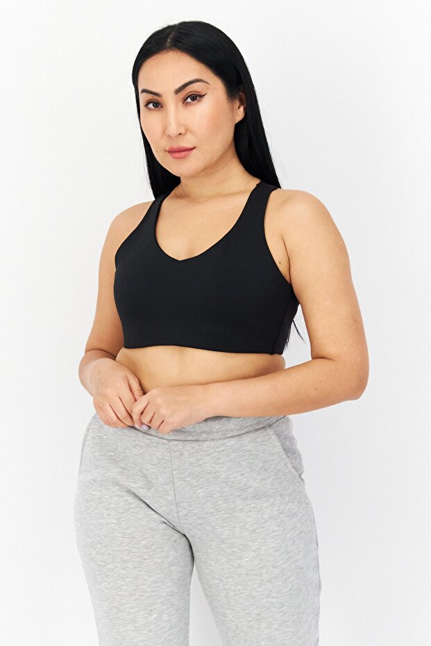 Women Lightly Padded Sports Bra, Black