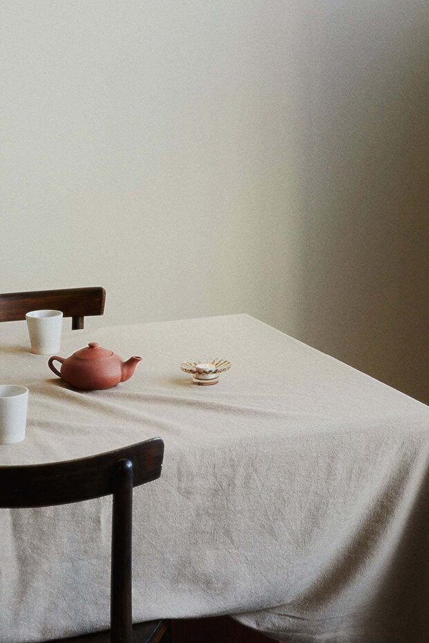 Linen-blend tablecloth - 2