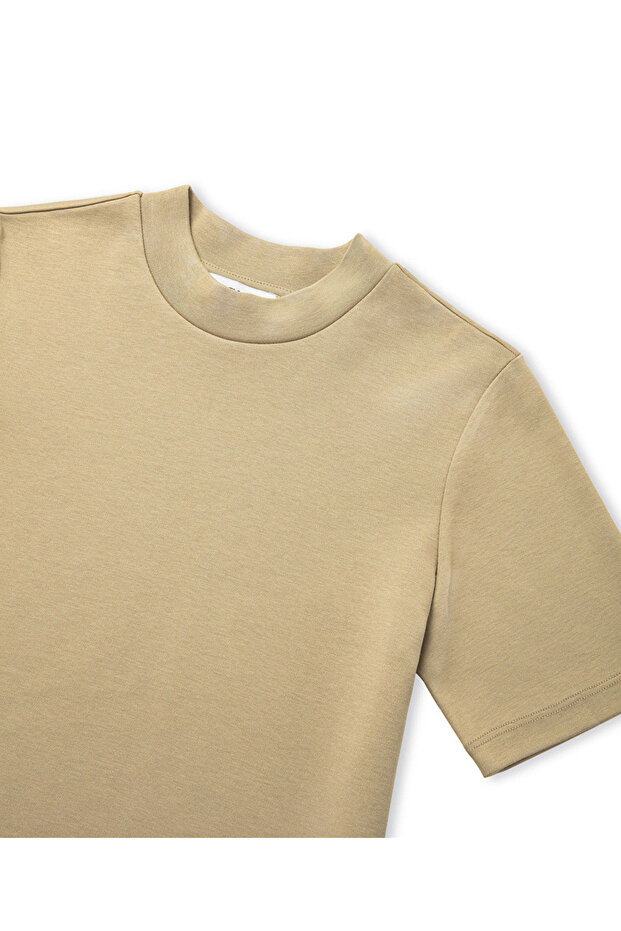 Dik yaka basic tişört - 4