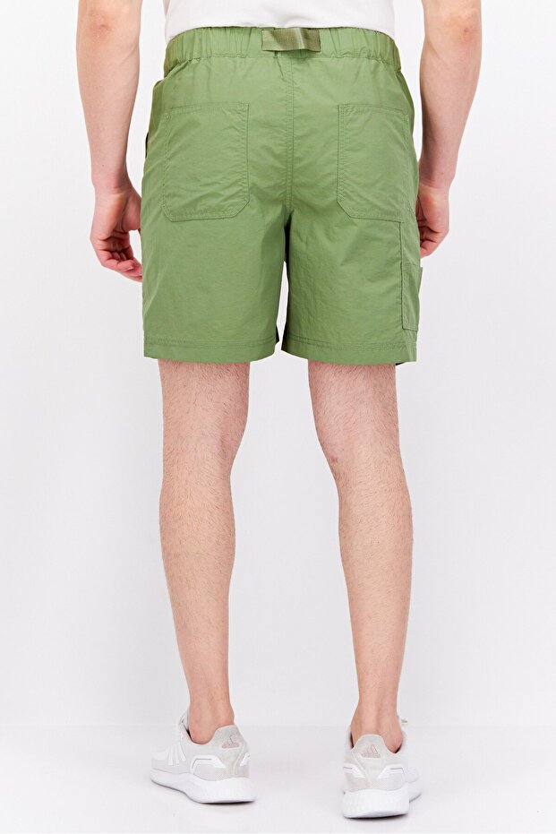 شورت رجالي أساسي بحزام، لون أخضر - 3
