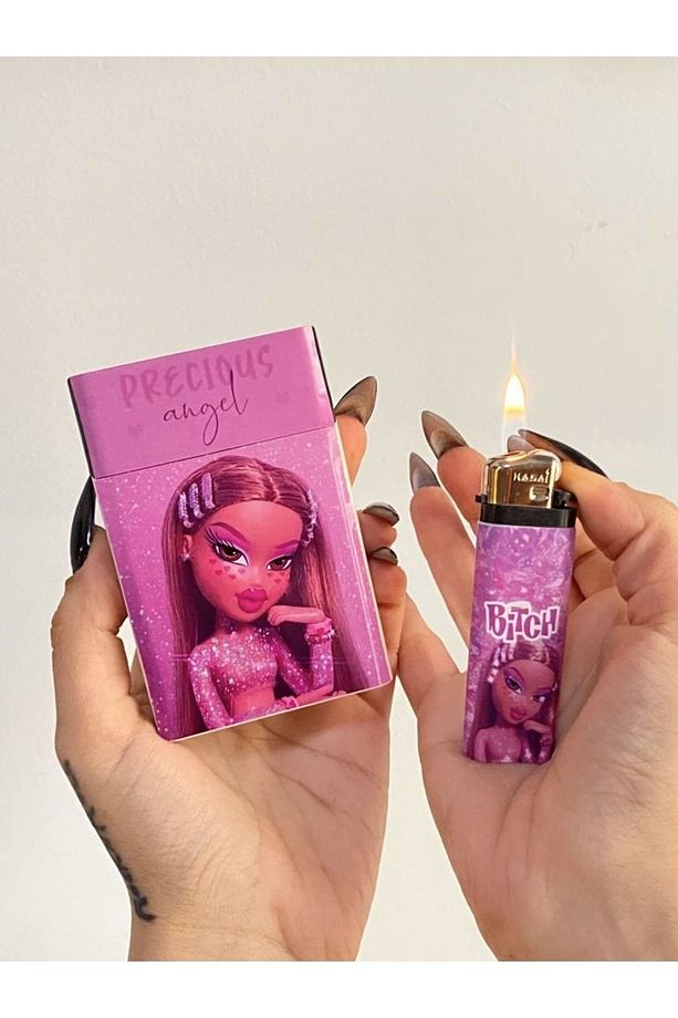 Bratz Pembe Çakmak Tabaka Seti Standart Plastik Sigara Tabakası Kutusu ve Çakmak - 1