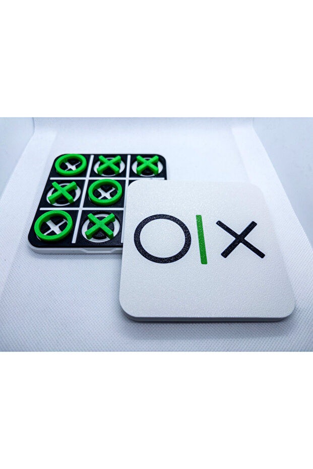 Tic Tac Toe Game Set Storage Container - 5