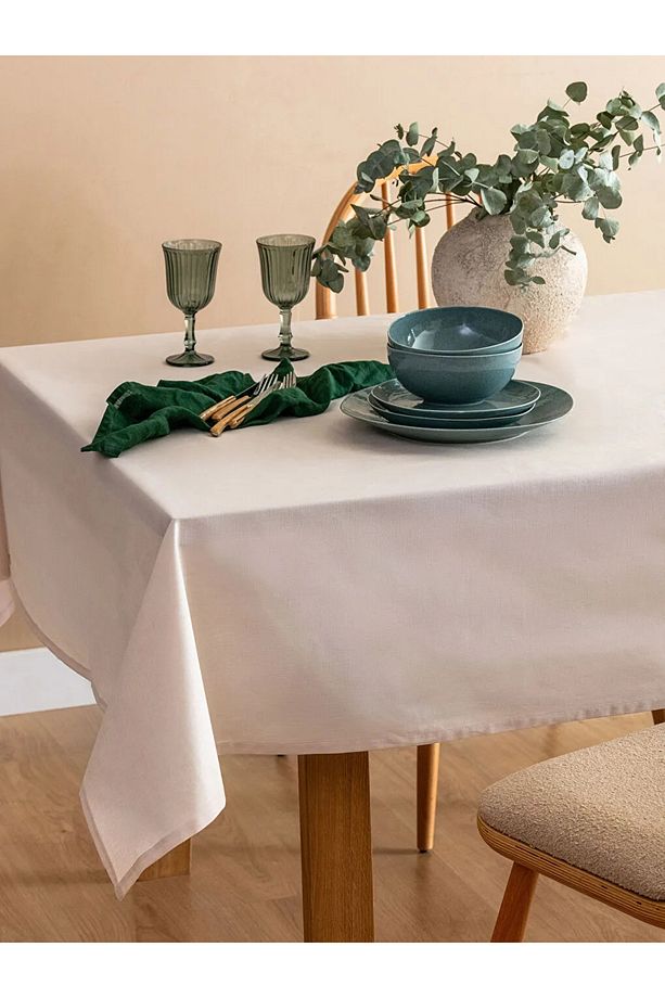 LCW HOME Bej Düz Masa Örtüsü 150x200 Cm - 1