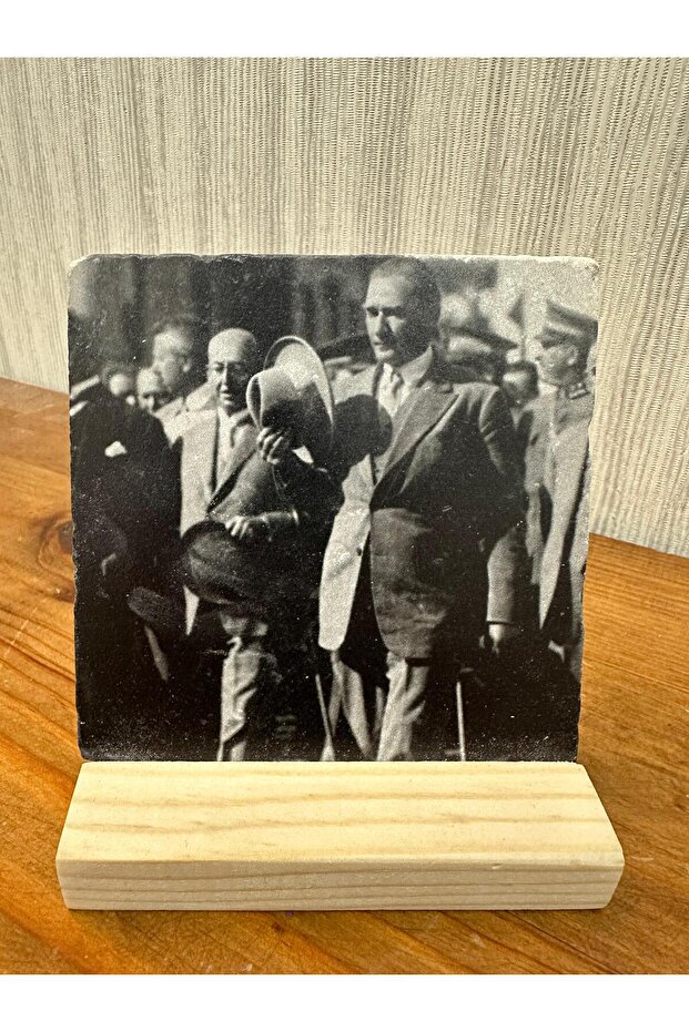 Ataturk Printed Stone Table Top Painting Decor 10X10Cm - Painting - Decor