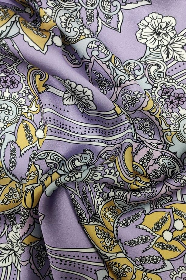 Çiçek Desenli Dijital Baskılı Şifon Saten Kumaş / En 1,50 cm - Elbise , Perde ve Kırlent - 1