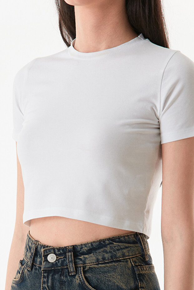 Basic Bisiklet Yaka Crop Tişört - 7