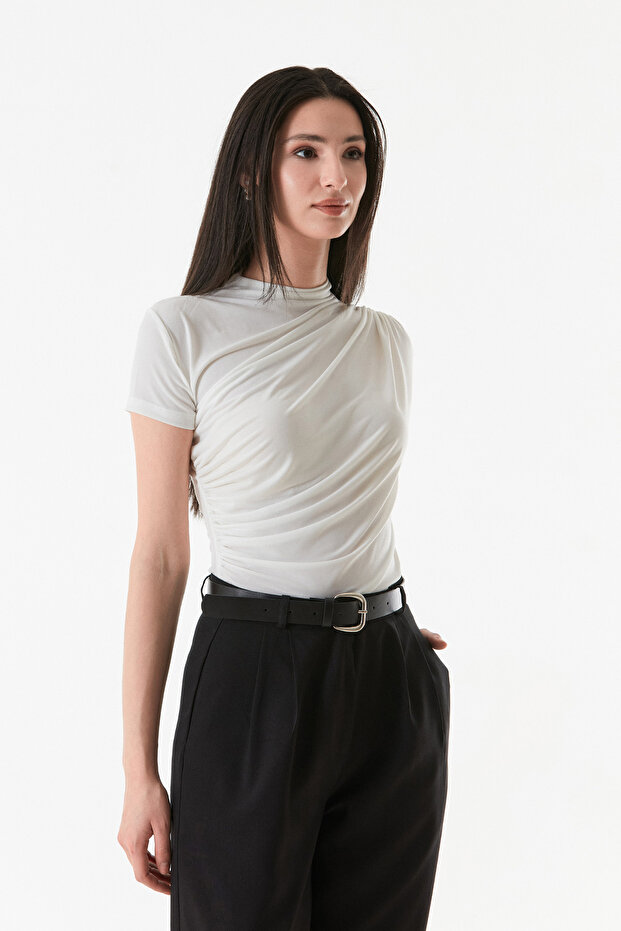 Basic Yanları Büzgülü Bluz - 4