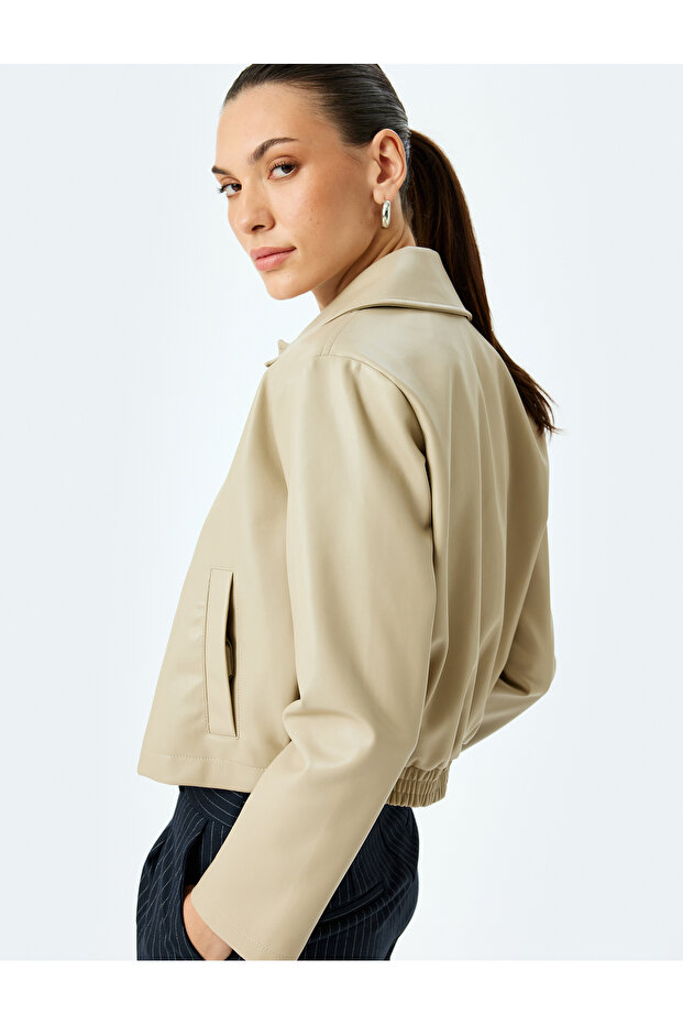 Snap-Button Pocketed Double-Breasted Cropped Faux Leather Jacket
