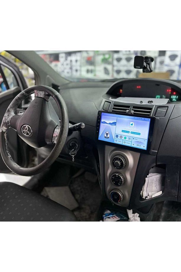 TOYOTA YARİS ANDROİD TEYP APPLE CARPLAY ANDROİD AUTO MULTİMEDİA 4-64 - 1